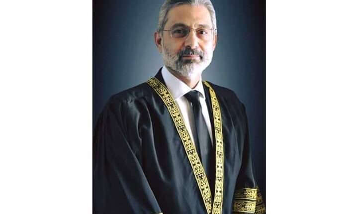 محافظین آئین نے ہی آئین کے تحفظ کی قسم توڑی،جسٹس قاضی فائز عیسیٰ