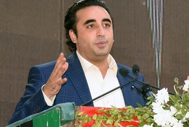 فون پر ہیلو ہیلو کے ڈرامے سے مہنگائی کے سونامی کی تباہی ختم نہیں ہوسکتی، بلاول بھٹو 