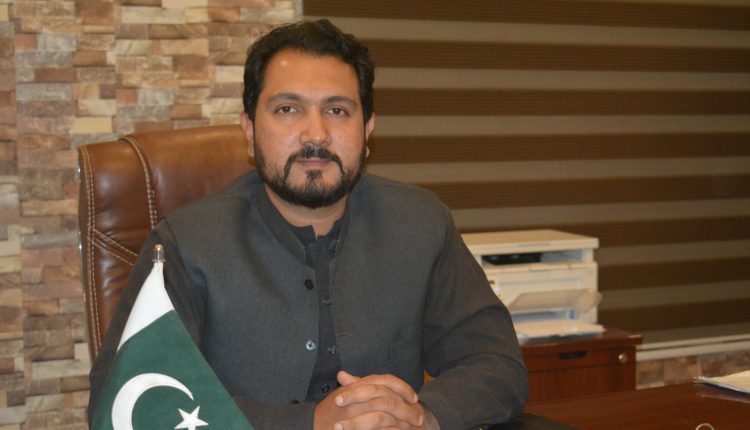 کوئٹہ ایئرپورٹ روڈ پر پیٹرول پمپ کے سائن بورڈ ہلنے پر ضلعی انتظامیہ نے پمپ سیل کردیا