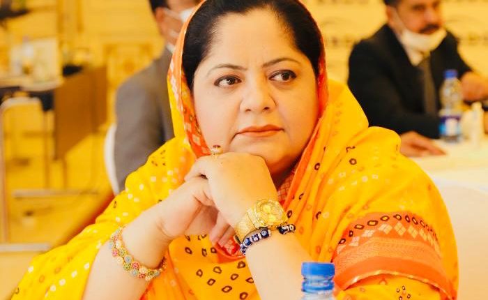 حکومت کے خلا ف من گھڑ ت پر وپیگنڈہ کیا جارہا ہے:بشریٰ رند