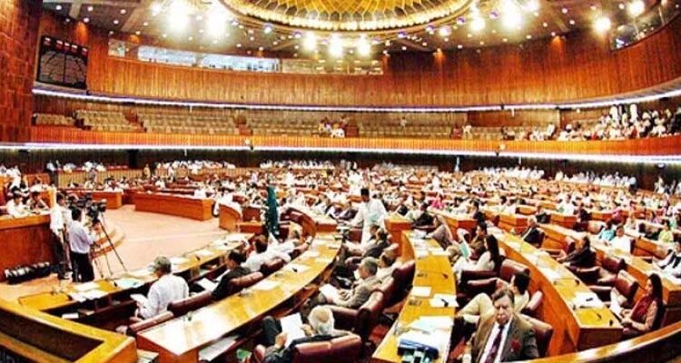 سینٹ نے سابقہ فاٹا اور بلوچستان میں خصوصی ٹیکس چھوٹ کی قرارداد متفقہ طور پر منظور کرلی