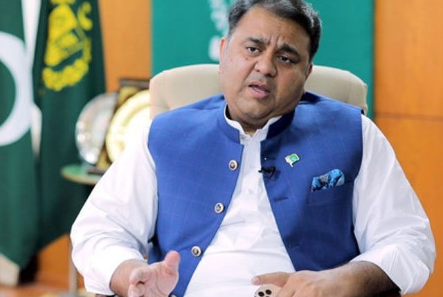 پاک چین سفارتی تعلقات کے 70 سالہ جشن میں پانچ پاکستانی فلموں کی بیجنگ میں نمائش بھی شامل ہے، فواد چوہدری
