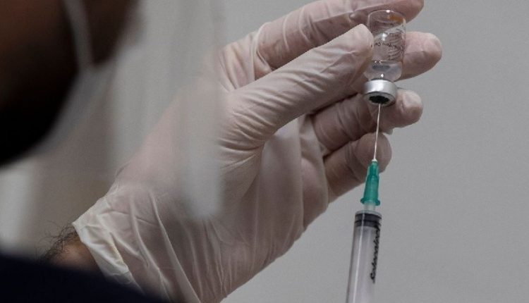 سائنو ویک ویکسین کی تیسری خوراک اینٹی باڈیز میں نمایاں اضافہ کرتی ہے، تحقیق