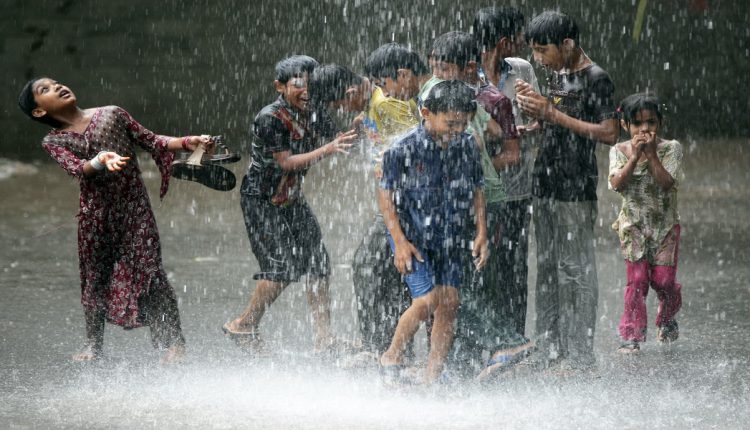 کراچی میں مزید کتنی بارشیں ہونگی ؟ محکمہ موسمیات نے بتا دیا