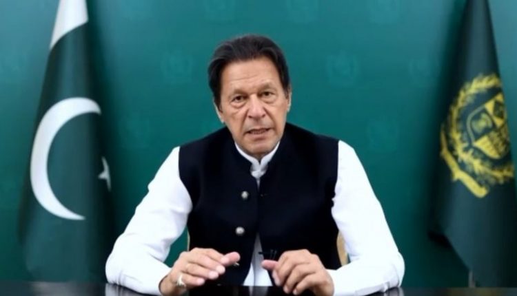 عمران خان تمام عالمی رہنماؤں پر بازی لے گئے
