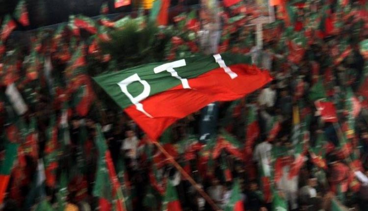 گراف اچانک اوپر جانا شروع!مزید کونسی اہم شخصیات پی ٹی آئی کا حصہ بننے جا رہی ہیں؟ تہلکہ خیز دعویٰ