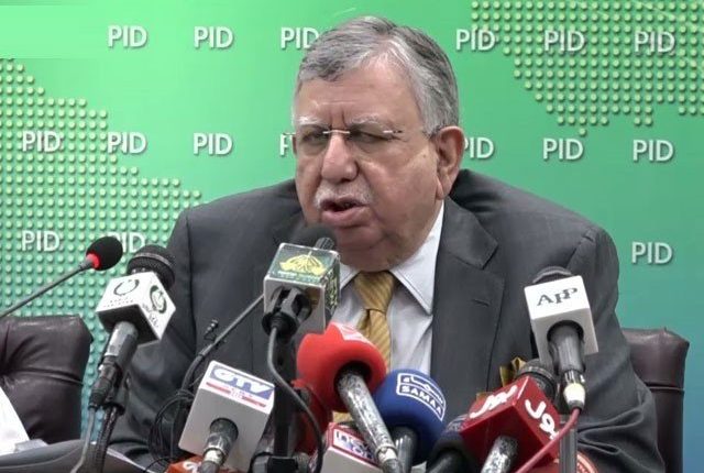 37 لاکھ گھرانوں کو 14 سو ارب روپے کے قرضے دیے جائیں گے، وزیرخزانہ