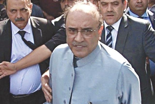 ہمارا مؤقف ہے یہ حکومت ہی نااہل ہے، آصف زرداری