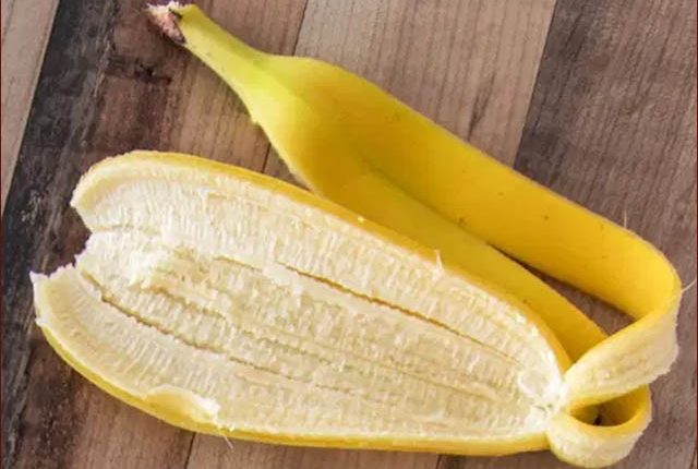 کیلے کے چھلکے کے حیران کن فوائد