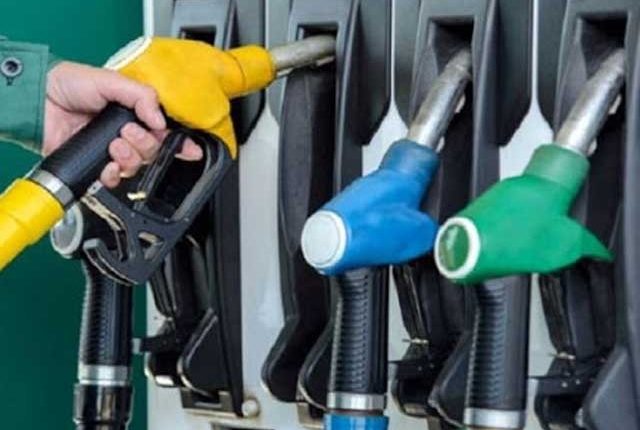 پٹرول اور ڈیزل کی قیمتوں میں پھر اضافے کی تیاریاں