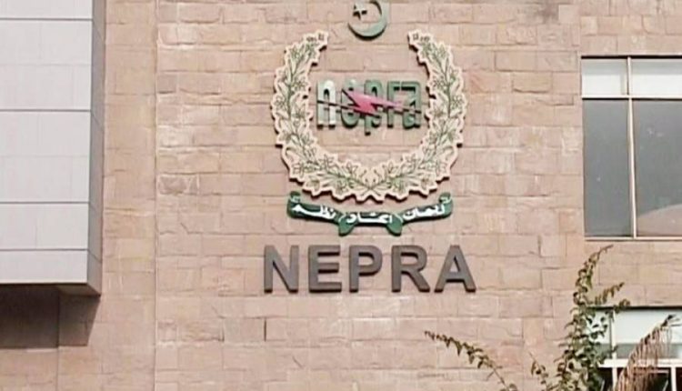 بجلی مہنگی کرنے سے غریبوں پر بوجھ پڑیگا، ایک بار نظر ثانی کر لیں ، چیئرمین نیپرا کی وزارت توانائی حکام کو ہدایت