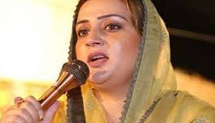 عمران خان تین سالوں سے چینی مافیا کے ہاتھوں بلیک میل ہو رہے ہیں ، عظمیٰ بخاری کا انکشاف