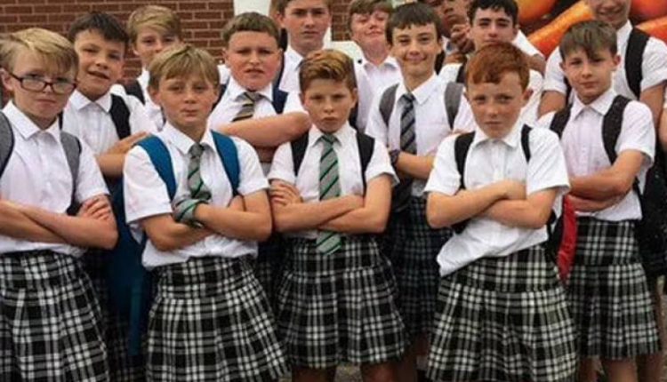 ٹیچر اور لڑکے بھی ”سکرٹ پہن کر آئیں“سکول انتظامیہ کی انوکھی منطق