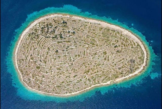 یہ انسانی انگلی کا نشان نہیں بلکہ ’فنگرپرنٹ جزیرہ‘ ہے!