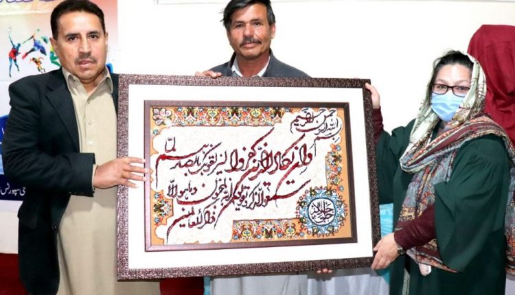 لورالائی گرلز کاج میں سالانہ سپورٹس فیسٹیول کا انعقاد جس میں طلبات اور اساتزہ نےکھیلوں میں حصہ لیا