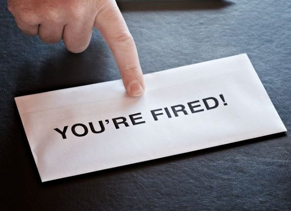 کمپنی کے سربراہ نے زوم میٹنگ پر 900 ملازمین کو نوکری سے نکال دیا