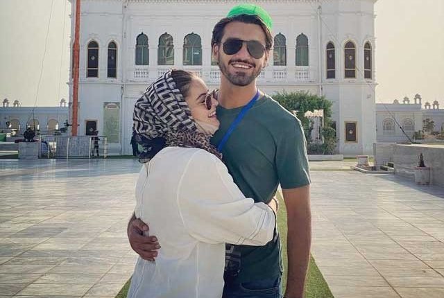 منال خان کی شوہرکے ساتھ کرتارپورمیں تصویر پر تنقید