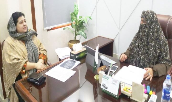 ڈاکٹر ربابہ بلیدی سے صوبائی خاتون محتسب صابرہ اسلام کی ملاقات