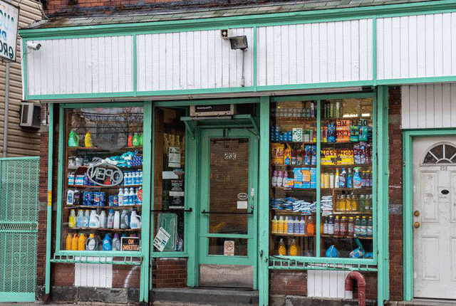 ایک ہفتے میں تین مرتبہ اسٹور لوٹنے والا چوتھی کوشش پر گرفتار