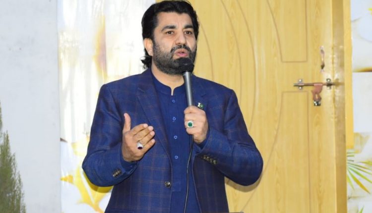احساس پروگرام کے تحت روزانہ 350 لوگوں کو کھانا فراہم کیا جائےگا، قاسم سوری