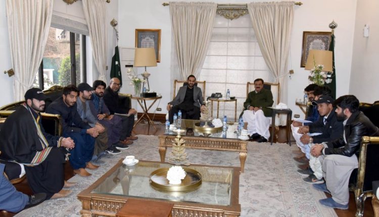 وزیر اعلیٰ بلوچستان قدوس بزنجو سے احتجاجی میڈیکل طلباء کے وفد کی ملاقات کی