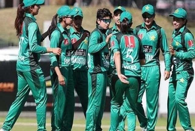 ویمنز کرکٹ ورلڈ کپ؛ سدرہ اقبال انجرڈ ہوکر کیمپ سے باہر