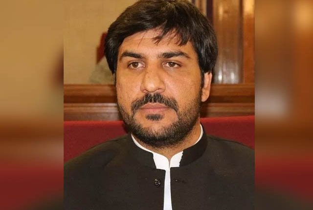 ملازمین کی برطرفی سے نہ صرف ایک فرد بلکہ ایک خاندان معاشی مسائل کا شکار بنتا ہے،بابر موسیٰ خیل