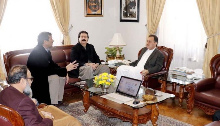 صوبے تمام زیر تعمیر قومی شاہراہوں پر کام کی رفتار کو تیز کیا جائے،گورنر بلوچستان