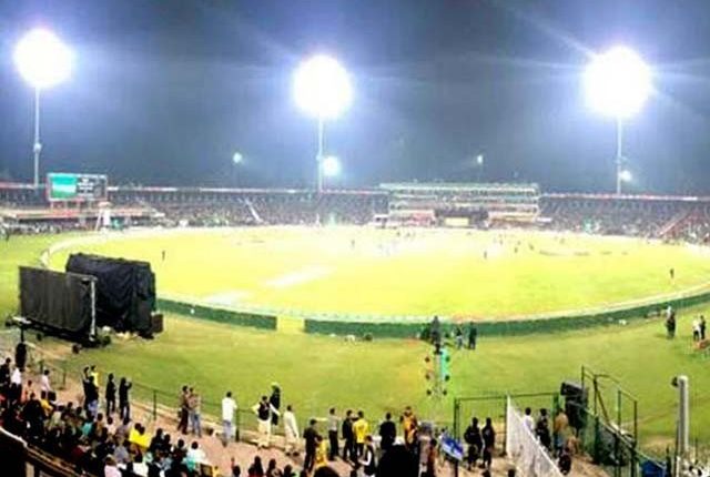 بیٹرز پرعزم بولرز پرجوش، اعصاب شکن معرکوں کیلیے لاہور میں میدان سج گیا