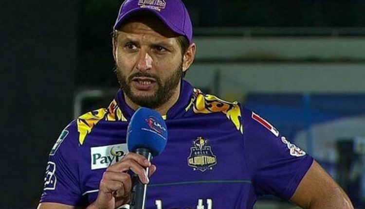 شاہد آفریدی نے پی ایس ایل کے بقیہ میچز کھیلنے سے معذرت کرلی