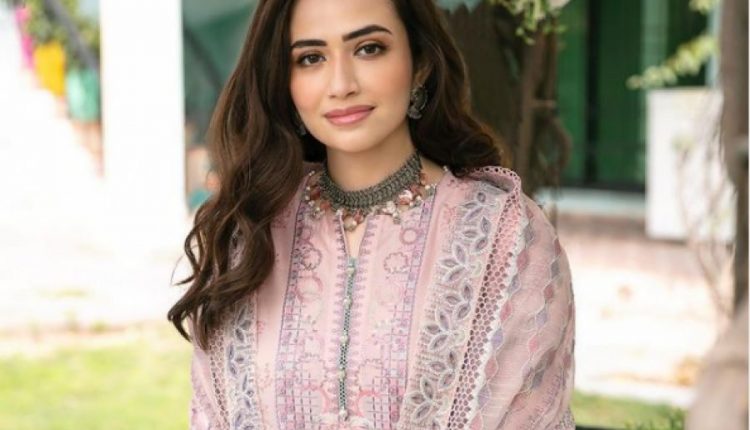 اداکارہ ثناہ جاوید کیلئے نئی پریشانی کھڑی ہوگئی