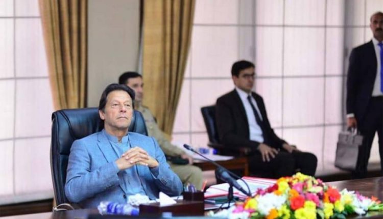 "صرف ایک دفعہ یہ کام کردو" تحریک عدم اعتماد، حکومت نے پھر بااثر حلقوں سے مدد مانگ لی