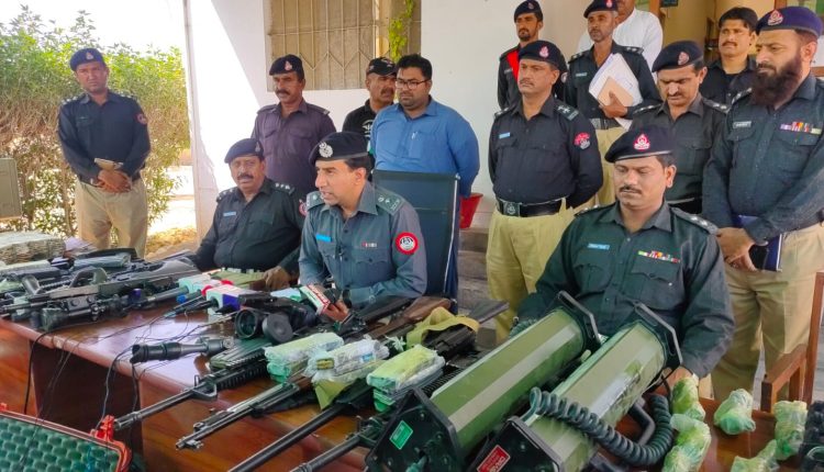 جعفرآباد پولیس کی کاروائی تخریبکاری کی واردات ناکام بنادیا گیا بھاری اسلحہ برآمد