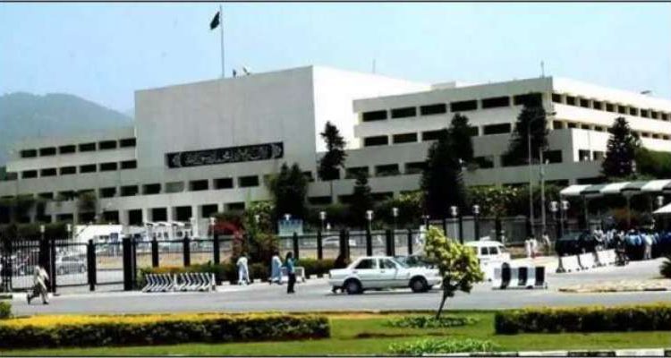 مارچ کو پارلیمنٹ ہاؤس کے باہر تصادم کا خدشہ