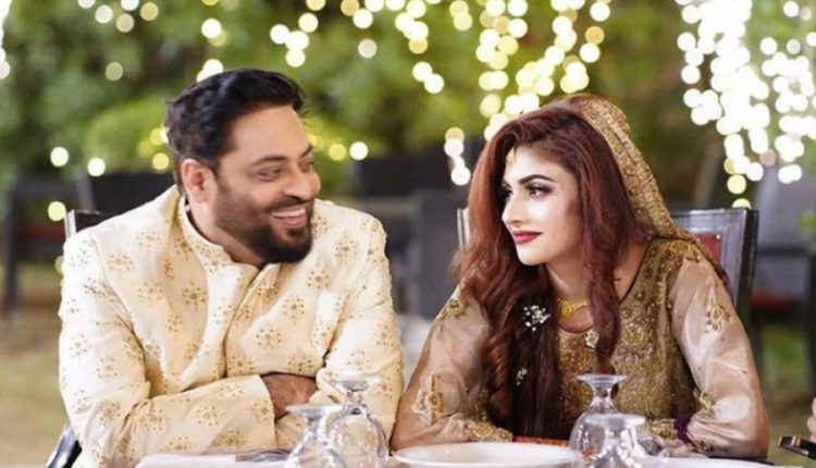 عامر لیاقت کا تیسری بیوی دانیہ شاہ کے ہمراہ رمضان ٹرانسمیشن کرنے کا اعلان سوشل میڈیا صارفین کی شدید تنقید