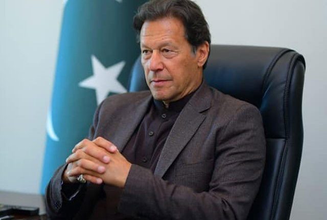 سڑکوں پر جم غفیر ،خدشہ ہے عوام مقررہ وقت پر نہ پہنچ پائیںوزیر اعظم نے عوام سے جلدی باہر نکلنے کی اپیل کردی