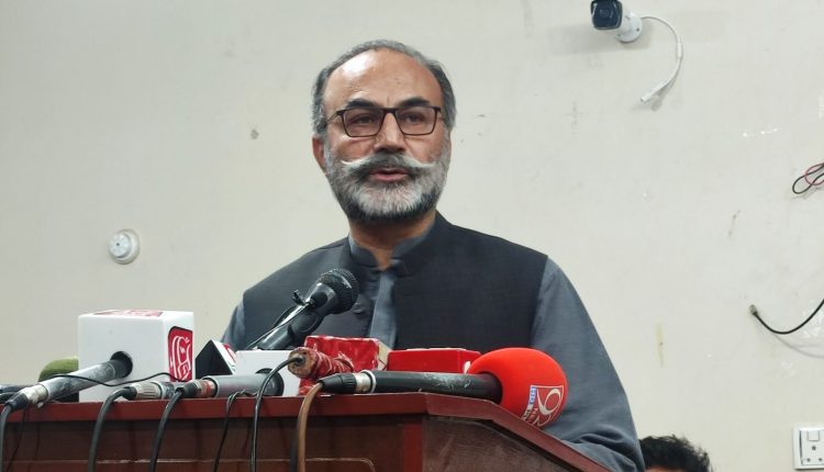 سلیکٹڈ نظام اپنی خلاقی موت مرچکا ،حاجی لشکری رئیسانی