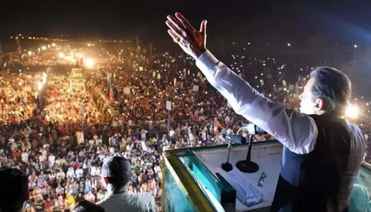 کبھی کسی سے ڈکٹیشن نہیں لی اور نہ ہی ڈکٹیشن لینے کا ارادہ تھا