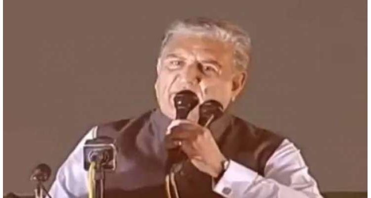 اسپیکر کے پاس رولنگ کا اختیار ہے اس کا فیصلہ حتمی ہے،شاہ محمود قریشی