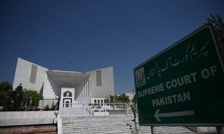 سپریم کورٹ نے ڈپٹی اسپیکر کی رولنگ غیر آئینی قرار دے کر قومی اسمبلی بحال کردی