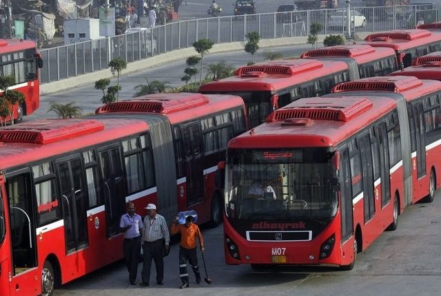 شہباز شریف کا رمضان میں عوام کیلئے میٹرو بس سروس مفت چلانے کا حکم