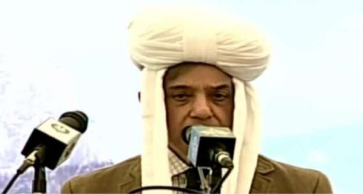 یقین دلاتا ہوں لاپتہ افراد کا معاملہ جلد حل کرانے کی کوشش کروں گاشمالی اور جنوبی بلوچستان کے بیانیے کو ترک کرکے مسائل کو حل کرینگے ،شہباز شریف