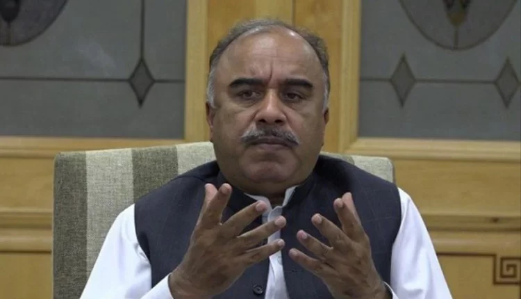 اٹارنی جنرل اور گورنر کے پی کے مستعفی