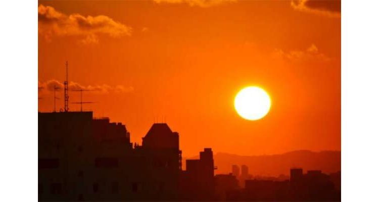 درجہ حرارت 50 ڈگری سینٹی گریڈ تک پہنچ جانے کا امکان
