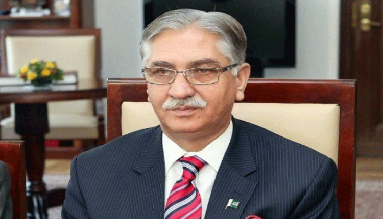 عمران خان نے امریکہ پر مسلسل تنقید کے بعد امریکہ کے خلاف نہیں ہوں کا بیان دیکر ایک اور یوٹرن لیا ہے، نیئر حسین بخاری