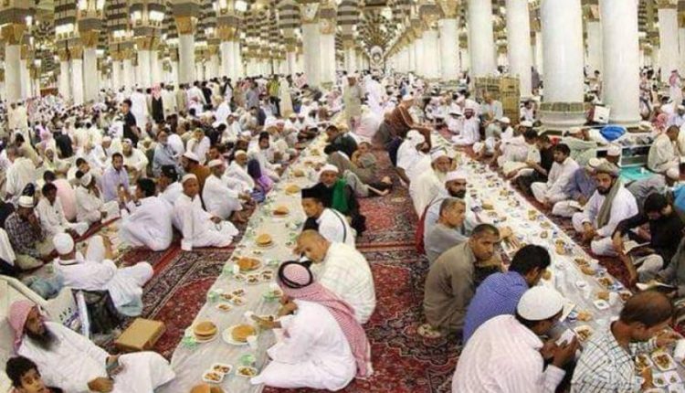 رمضان کی 27ویں شب مسجد حرام میں عبادت کے ایمان پرور مناظر