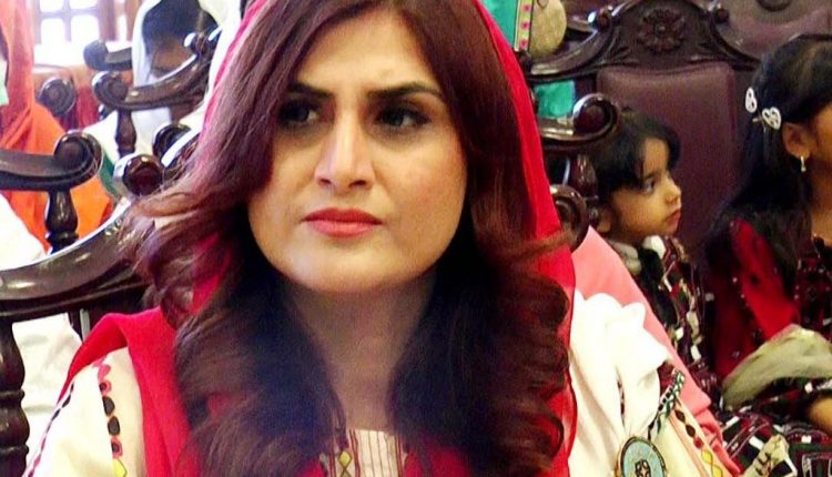 اپنے تمام تر توانائی کو بروئے کار لاتے ہوئے پاکستان تحریک انصاف اور پاکستانیوں کی خدمت کرونگی،ذلیخہ عزیز مندوخیل