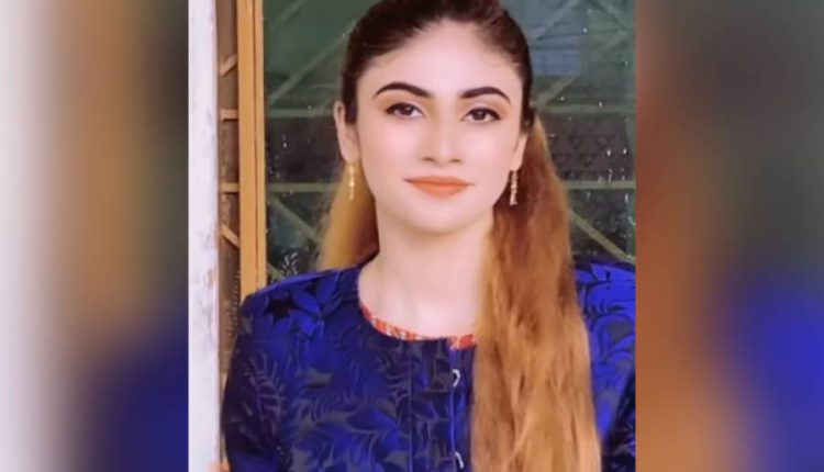 سیدہ دانیہ شاہ کو بدنام کرنے کی سازش ناکام ہو گئی پرانی ٹک ٹاک ویڈیوز میں ساتھ لڑکا کون نکلا ؟ جانئے