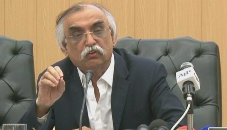 پاکستان کو آئندہ مالی سال دیوالیہ ہونے کا سخت خطرہ لاحق شبر زیدی نے خبردار کر دیا