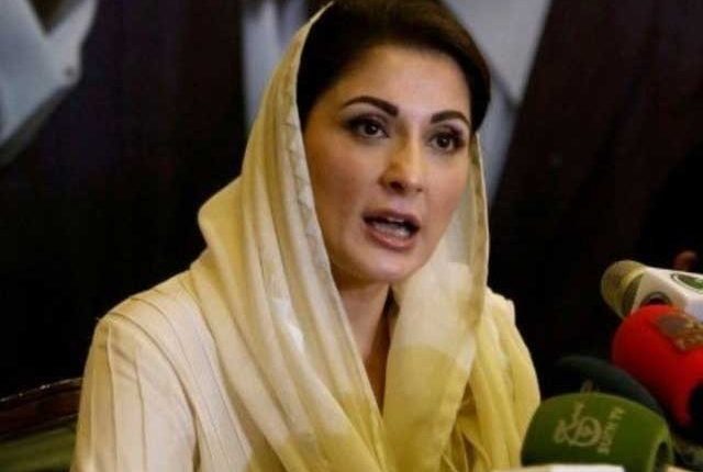 کیا اول فُول بک رہے ہو یا مکمل طور پر مت ماری گئی ہے؟ عمران خان! پاکستان پر ایٹم بم گرانے کی بات کرتے تمہیں شرم آنی چاہیئےمریم نواز